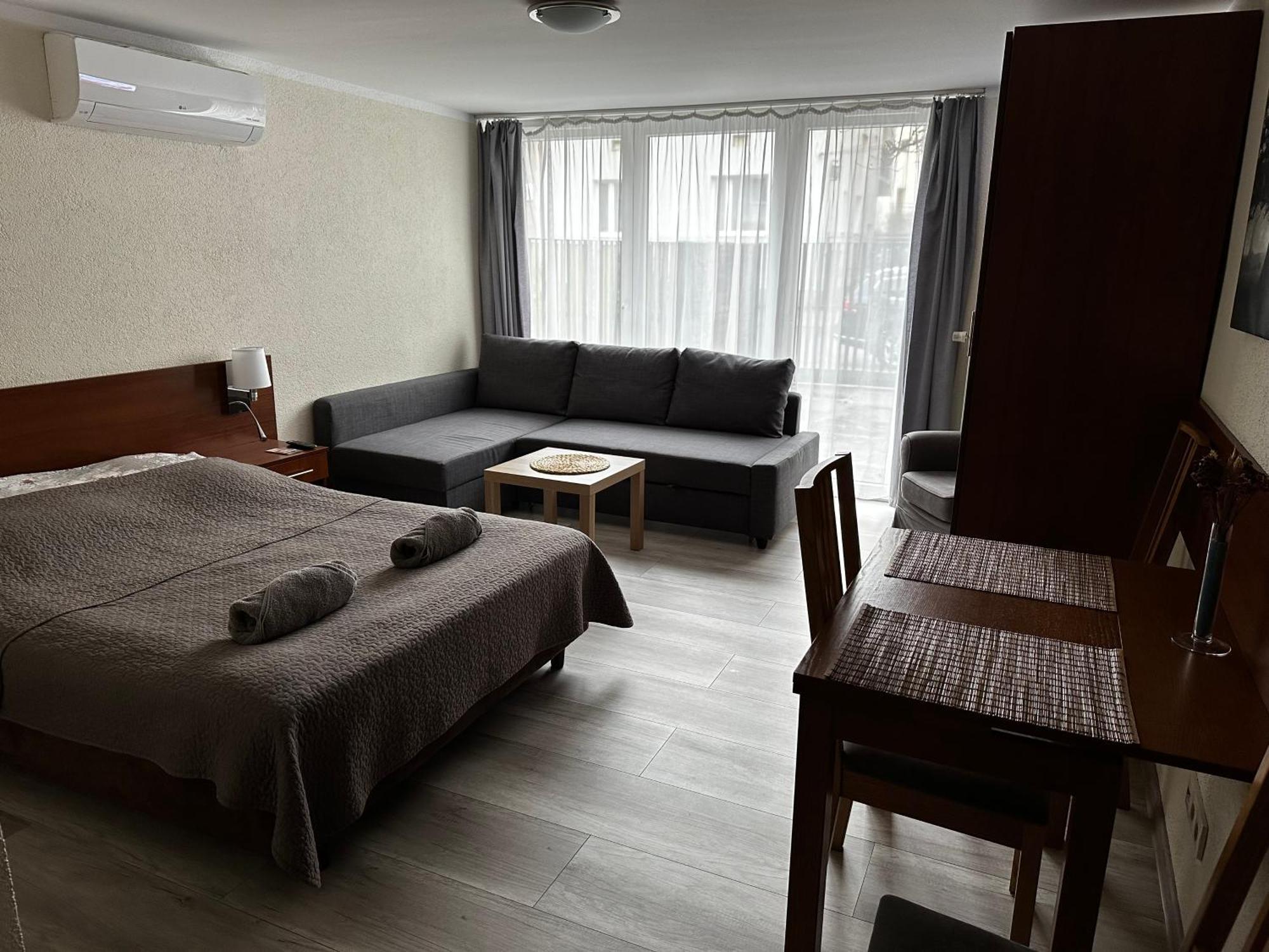 Kompleks Apartament-Serwis Krakov Exteriér fotografie