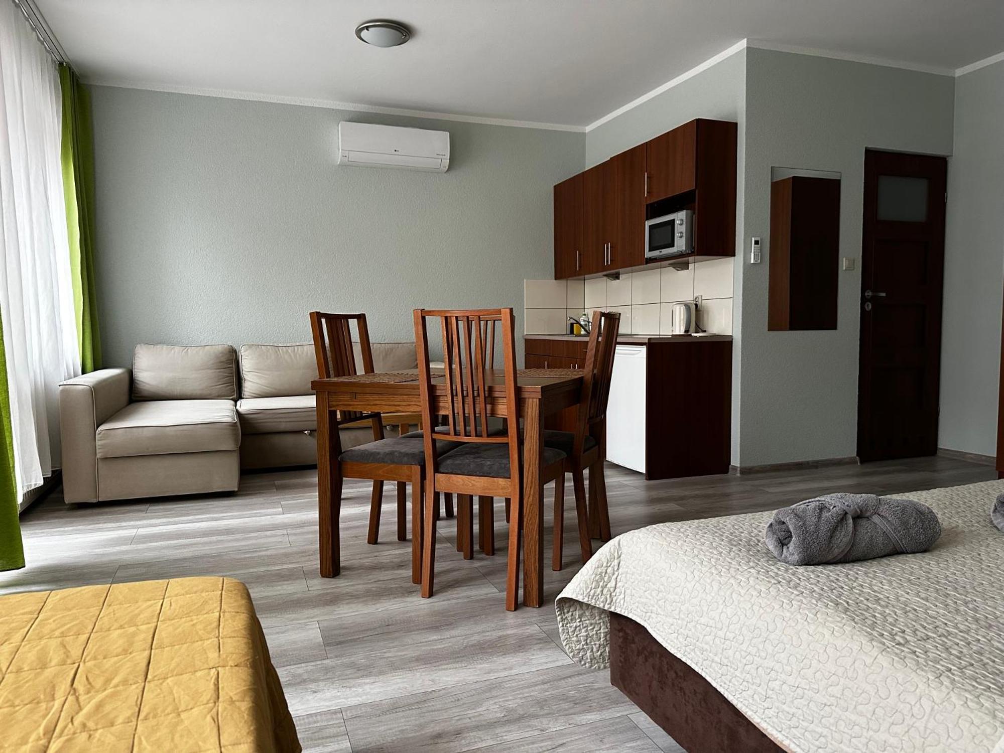 Kompleks Apartament-Serwis Krakov Exteriér fotografie